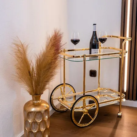 Boutique Living L Modern, Zentral & Altstadtnah Apartment