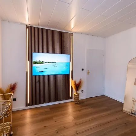 Boutique Living L Modern, Zentral & Altstadtnah Διαμέρισμα Mönchengladbach